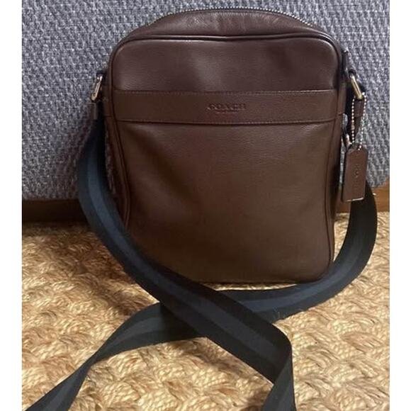 Coach Charles Crossbody Flight Bag Smooth Leather Sling Bag Men’s Original